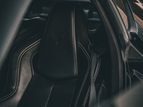 Used 2020 Chevrolet Corvette Stingray Coupe w/ 1LT image 12