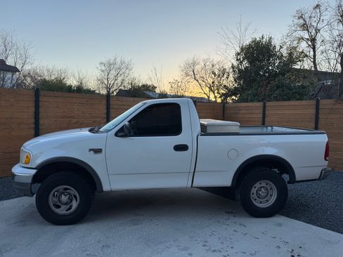 Used 2003 Ford F150 XL image 6