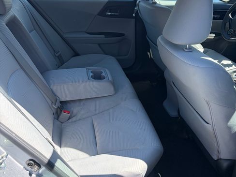 Used 2016 Honda Accord LX image 6