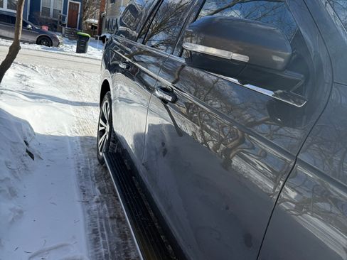 Used 2021 Ford Expedition Max Limited image 6