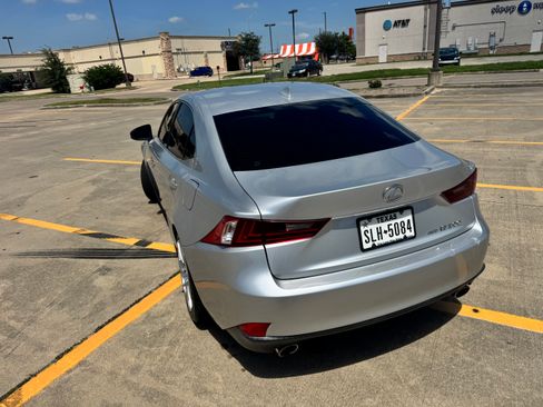 Used 2016 Lexus IS 300 AWD w/ Premium Package image 5