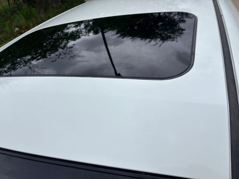 Used 2016 Nissan Juke SV image 9