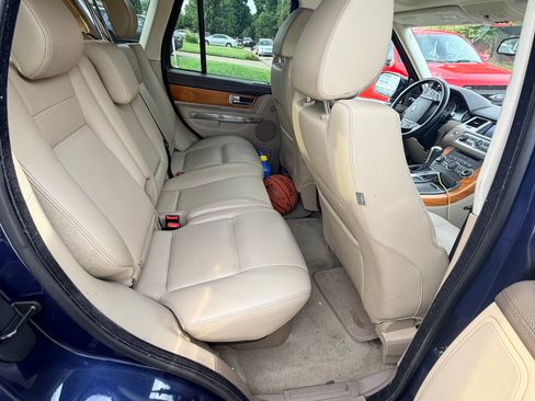 Used 2013 Land Rover Range Rover Sport HSE w/ Climate Comfort Pkg AWD/4WD image 13