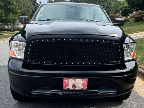 Used 2010 Dodge Ram 1500 Truck ST w/ ST Popular Equipment Group image 4