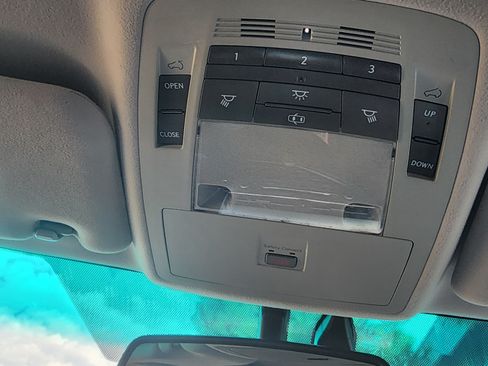 Used 2010 Lexus RX 450h 2WD image 32