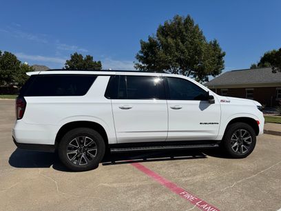 Used 2024 Chevrolet Suburban Z71 w/ Luxury Package