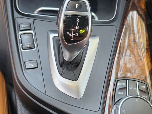 Used 2018 BMW 340i xDrive 340i xDrive Sedan 4D image 10