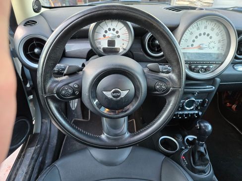 Used 2011 MINI Cooper S image 7