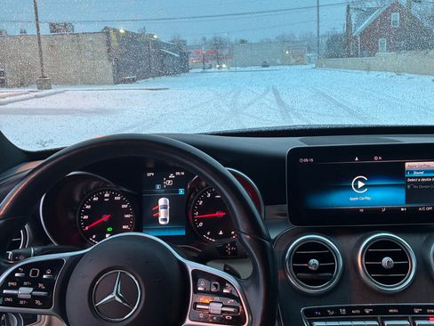 Used 2019 Mercedes-Benz C 300 4MATIC Sedan w/ Premium Package image 8