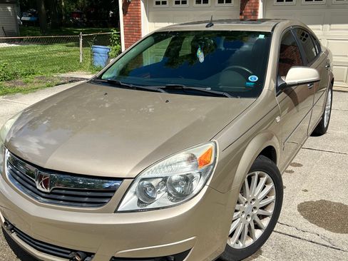 Used 2007 Saturn Aura XR w/ Premium Trim Pkg FWD image 2
