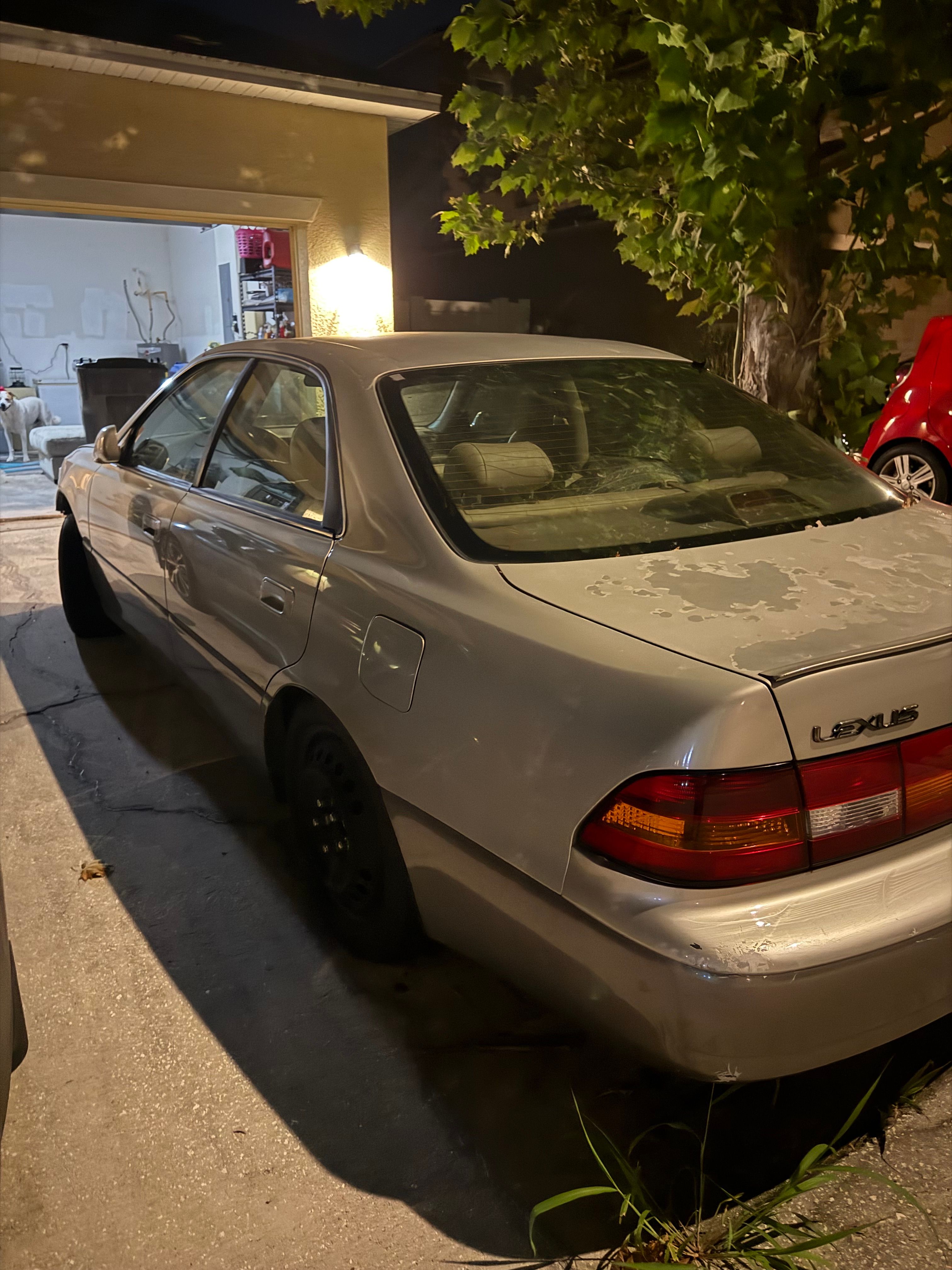 Used 1999 Lexus ES 330 FWD image 2