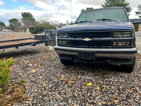 Used 1997 Chevrolet Tahoe 4WD image 4