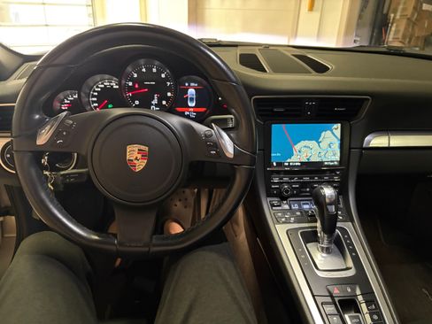 Used 2013 Porsche 911 Carrera RWD image 15