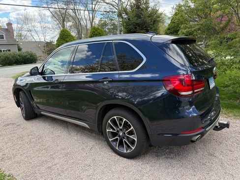 Used 2017 BMW X5 xDrive35d AWD/4WD image 4