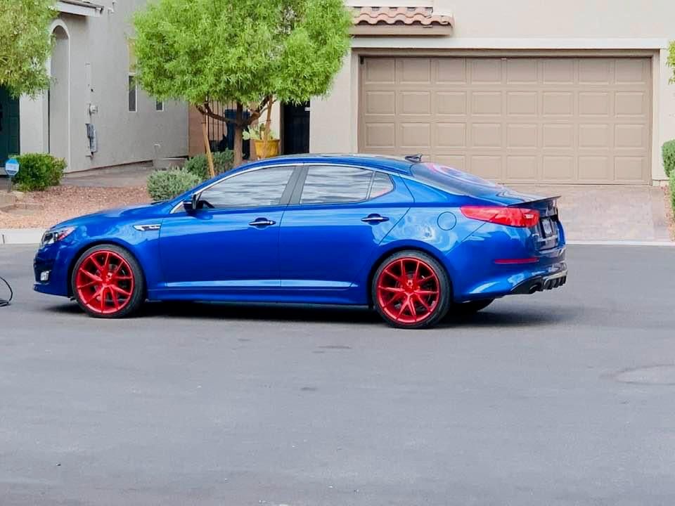 Used 2015 Kia Optima SX w/ SX Turbo Premium Package FWD image 2