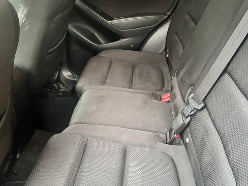 Used 2016 MAZDA CX-5 Touring image 5