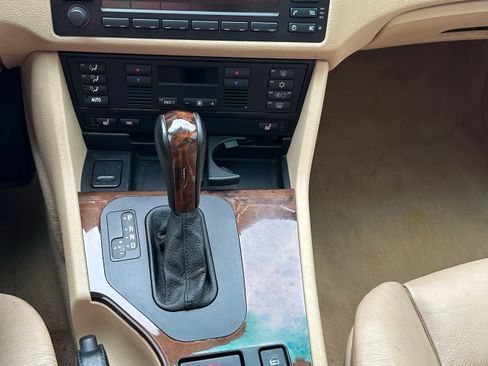 Used 2001 BMW 540i 540i Sedan 4D image 29