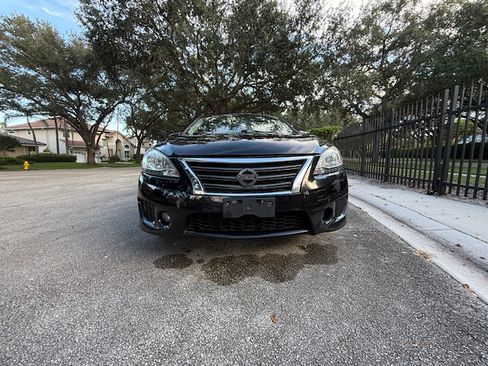 Used 2013 Nissan Sentra SR image 4