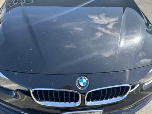 Used 2017 BMW 330i Sedan RWD image 5