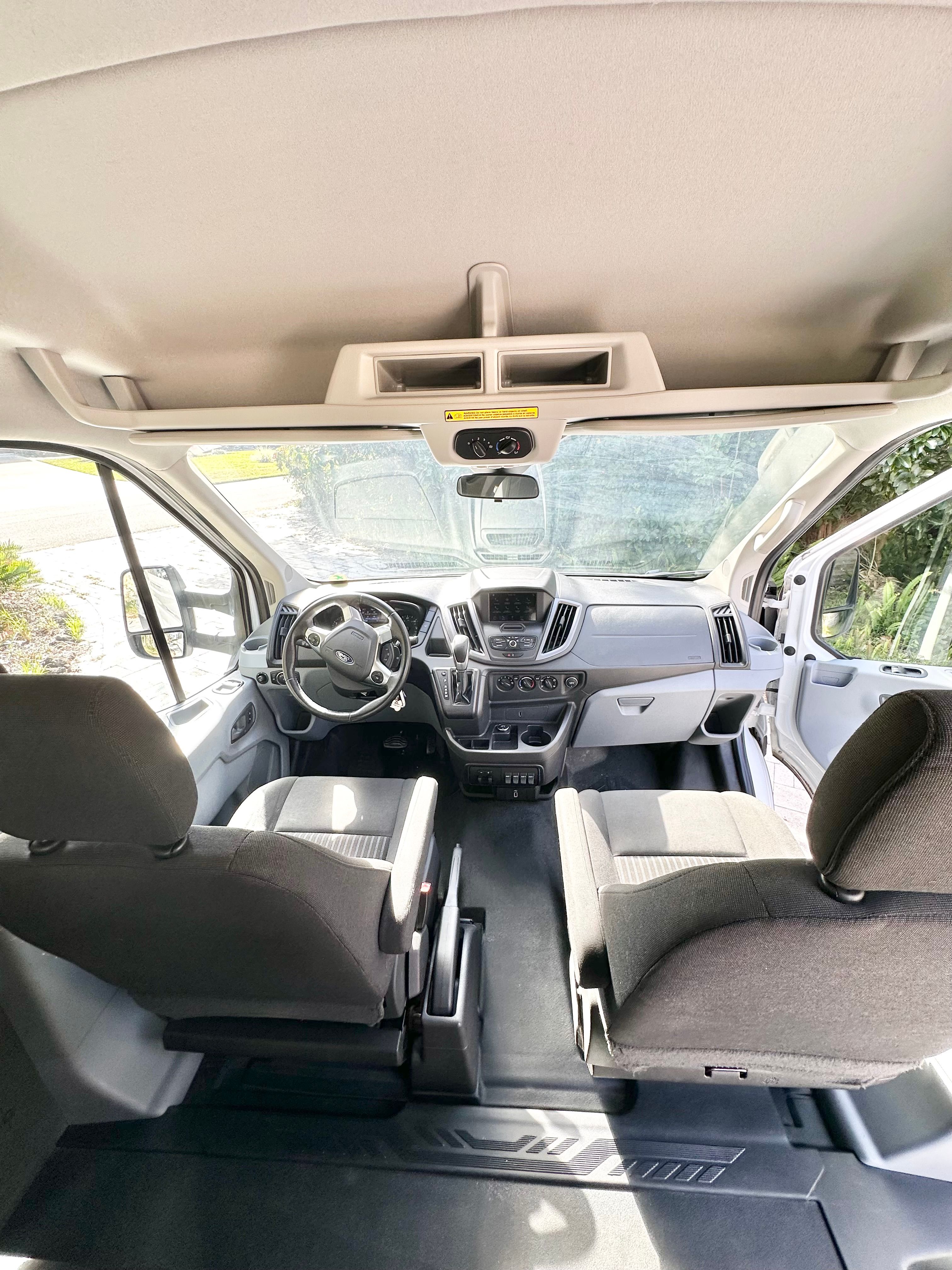 Used 2016 Ford Transit 350 XLT RWD image 12