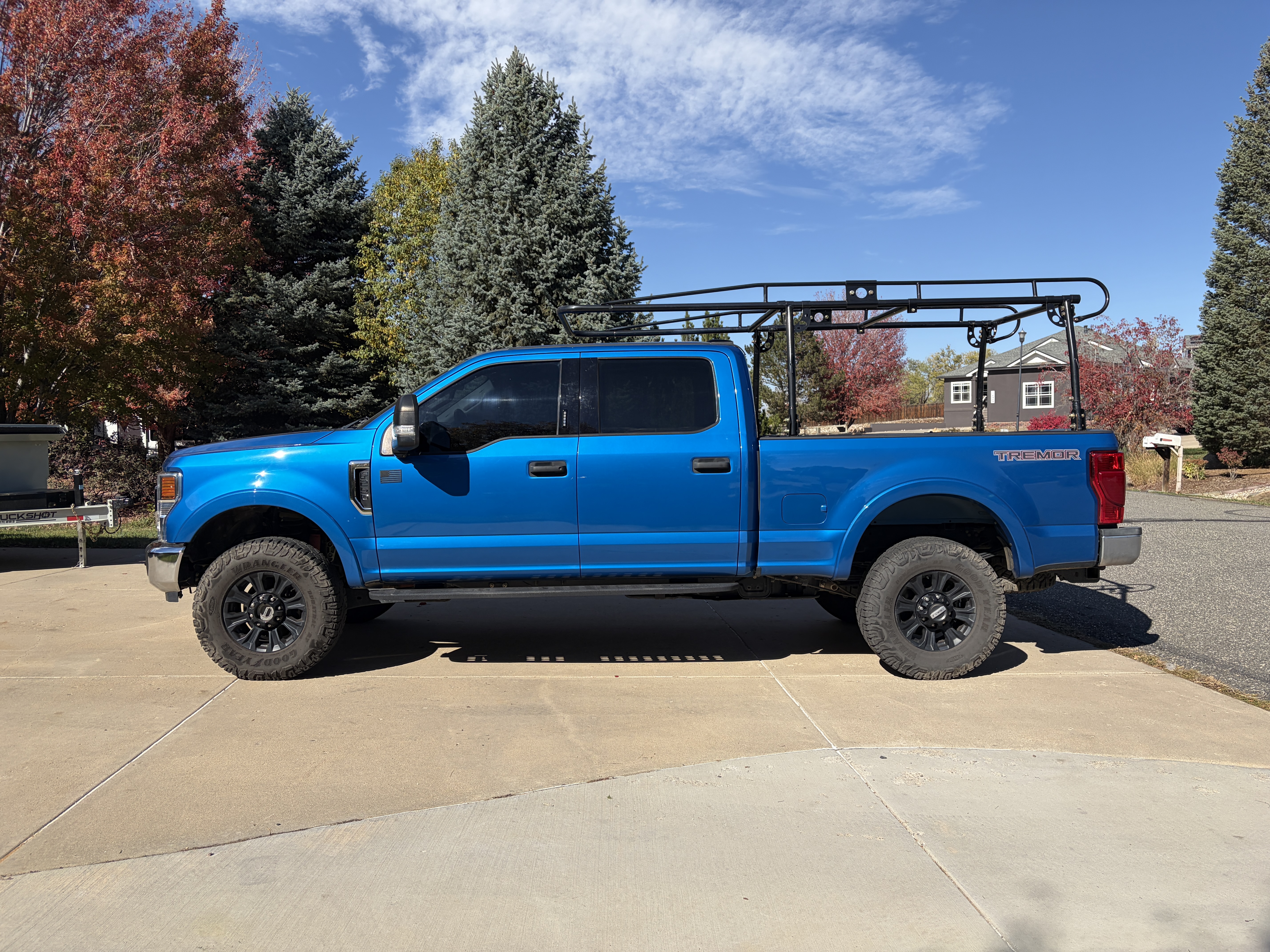 Used 2021 Ford F250 XLT w/ Tremor Off-Road Package AWD/4WD image 9
