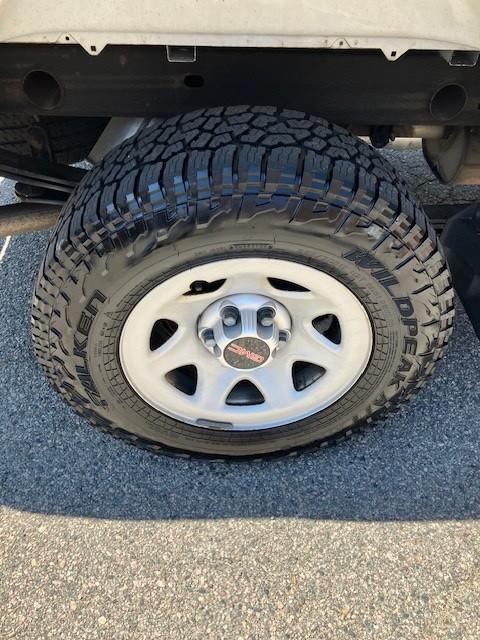 Used 2017 GMC Sierra 1500 2WD Regular Cab image 8