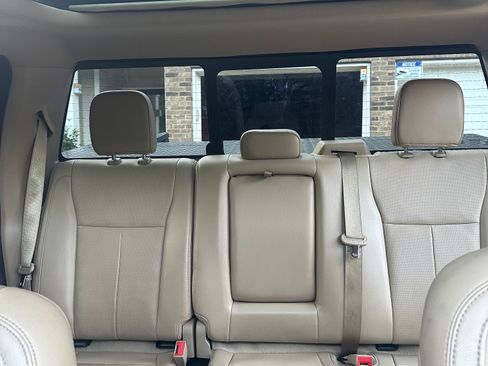 Used 2018 Ford F150 Lariat w/ Equipment Group 502A Luxury RWD image 9