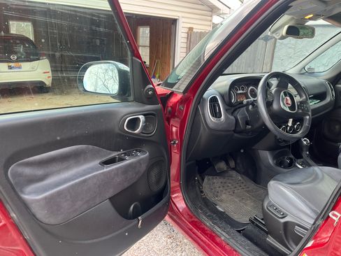 Used 2014 FIAT 500L Lounge image 10