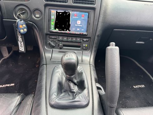 Used 1994 Toyota MR2 image 16