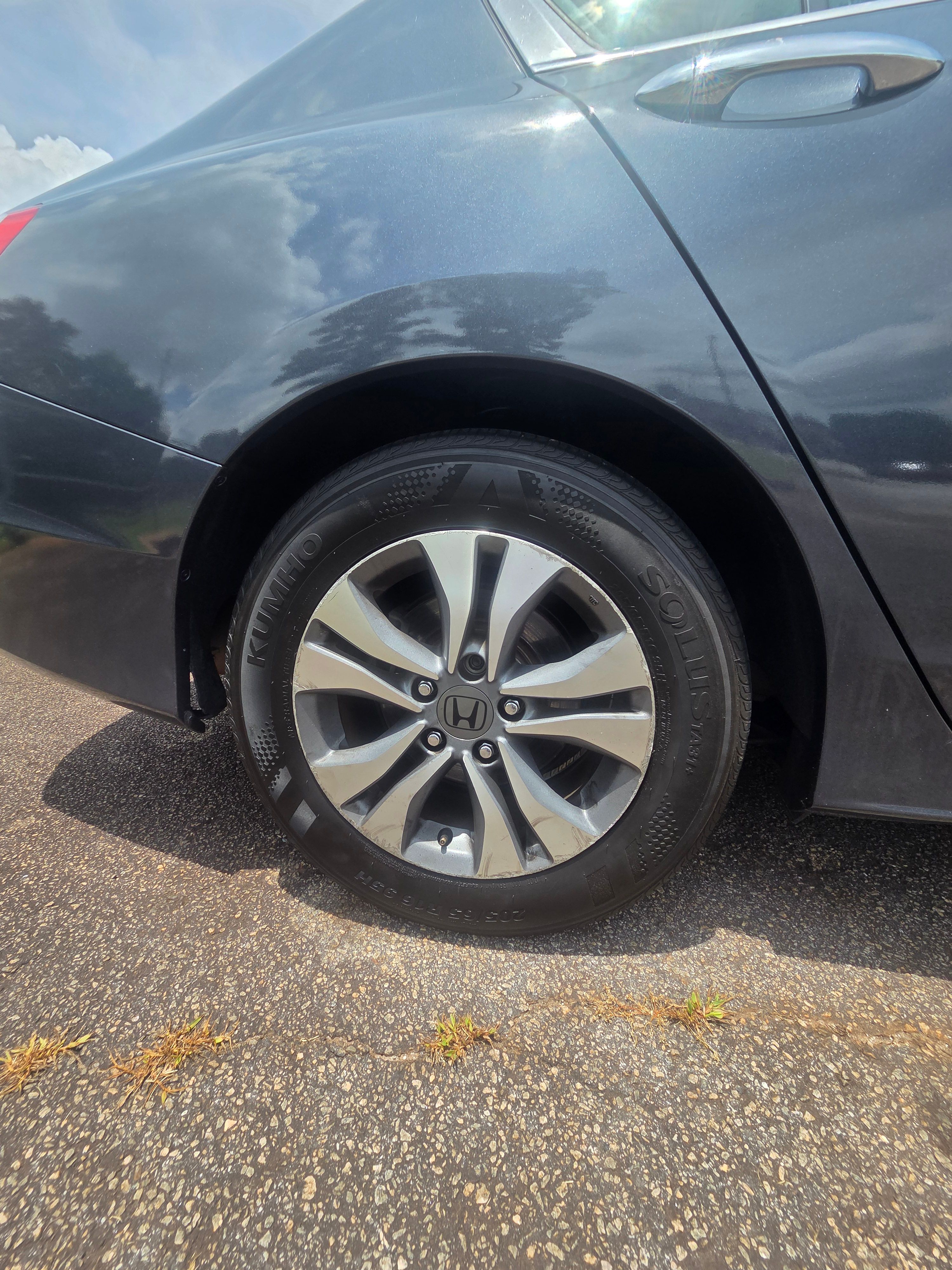 Used 2015 Honda Accord LX image 9