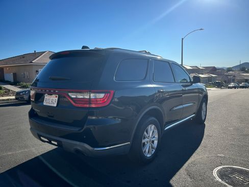 Used 2019 Dodge Durango SXT image 8