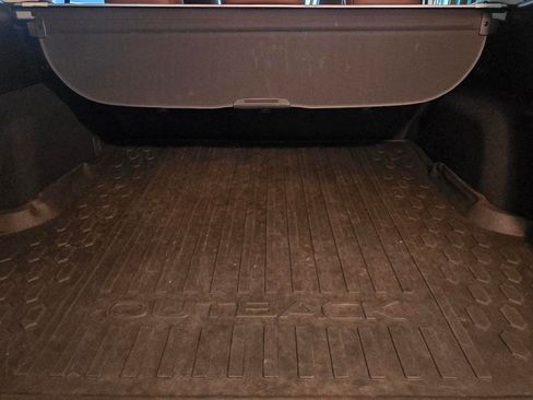 Used 2020 Subaru Outback Touring XT AWD/4WD image 19