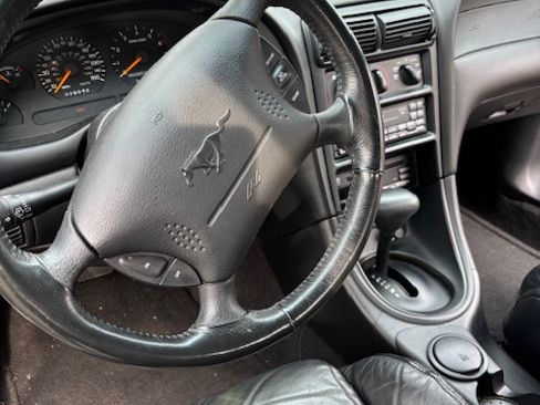Used 1998 Ford Mustang GT image 9