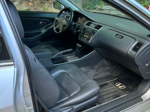 Used 2002 Honda Accord EX image 13