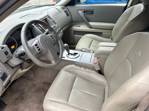 Used 2005 INFINITI FX35 AWD image 11