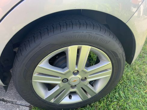 Used 2013 Chevrolet Spark LS image 11