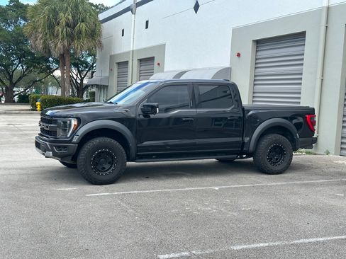 Used 2023 Ford F150 Raptor image 4