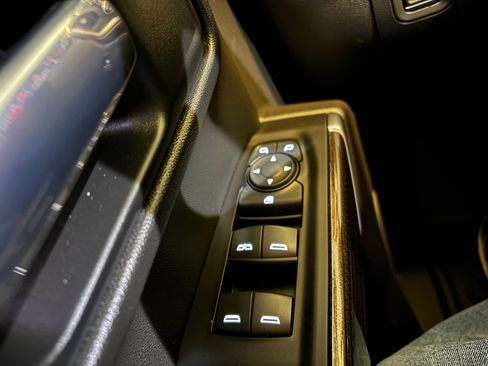 Used 2022 Chevrolet Silverado 1500 LT w/ All Star Edition Plus image 27