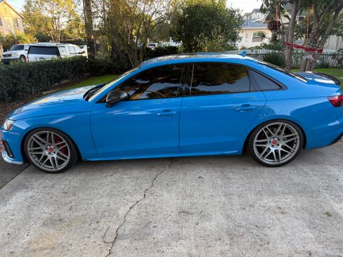 Used 2020 Audi S4 Premium Plus w/ Premium Plus Package image 13