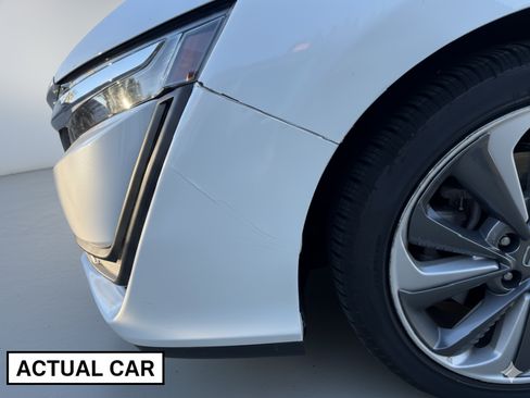 Used 2018 Honda Clarity Plug-In Hybrid image 6