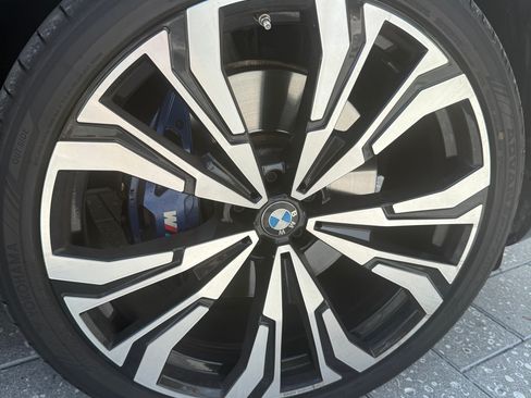Used 2024 BMW X7 M60i w/ Executive Package AWD/4WD image 23