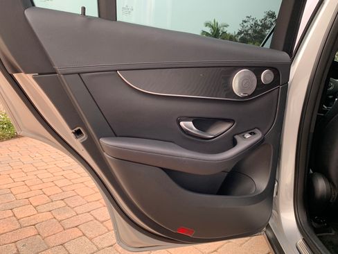 Used 2016 Mercedes-Benz GLC 300 image 29