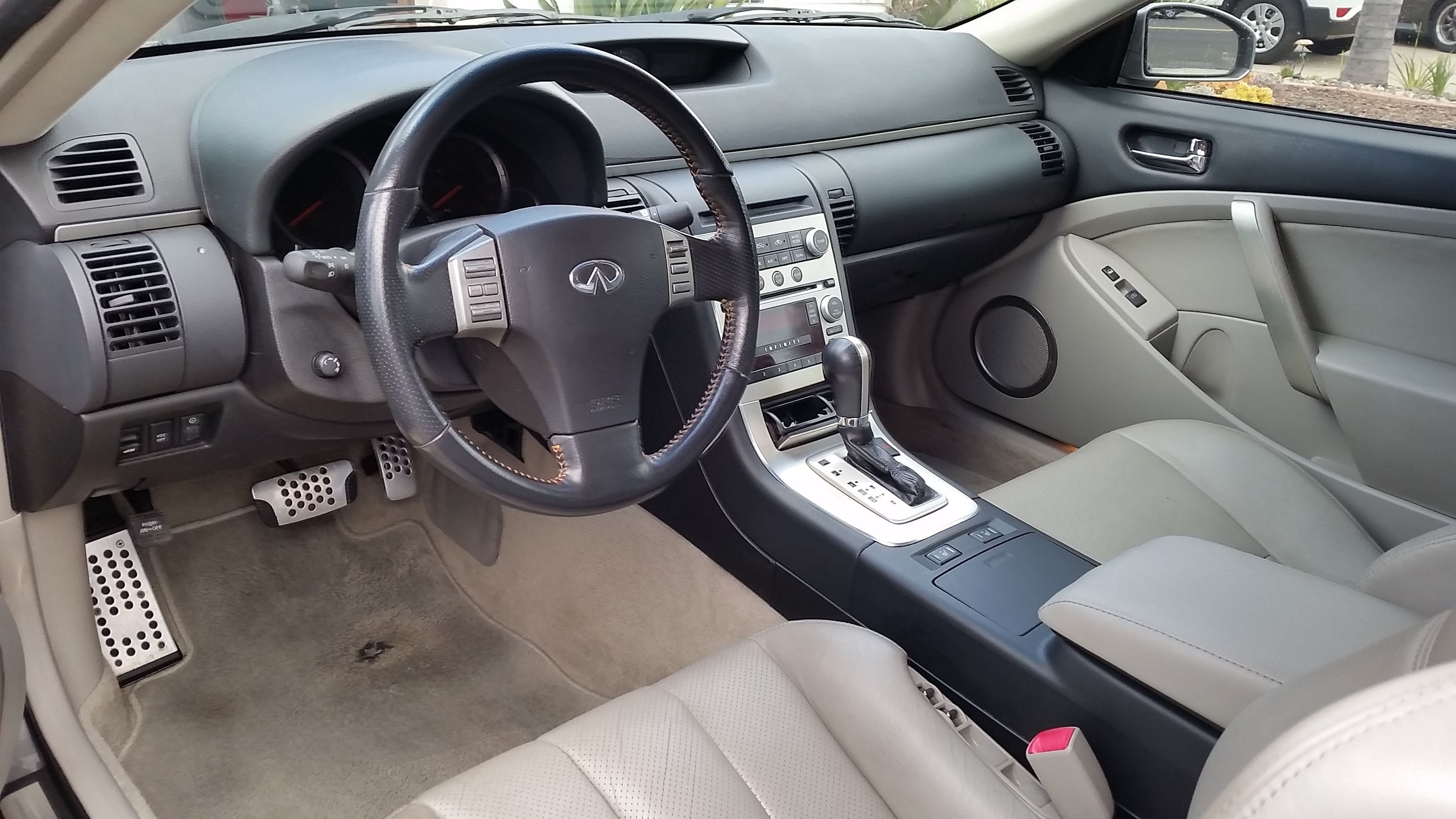 Used 2005 INFINITI G35 Coupe w/ (P01) Premium Pkg RWD image 10