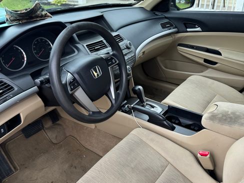 Used 2012 Honda Accord LX image 19