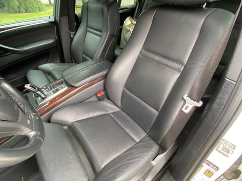 Used 2013 BMW X5 xDrive50i AWD/4WD image 14