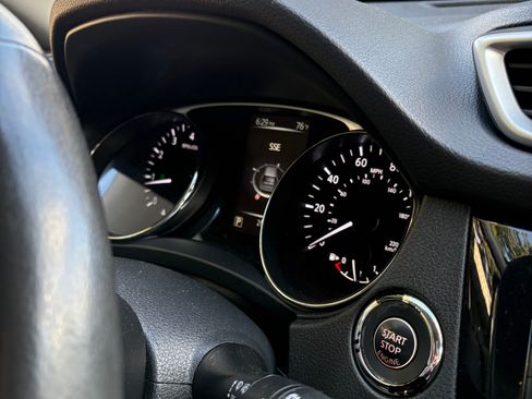 Used 2014 Nissan Rogue SL image 14