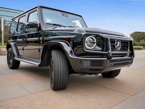 Used 2021 Mercedes-Benz G 550 image 4