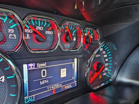 Used 2018 Chevrolet Silverado 2500 LTZ w/ Duramax Plus Package image 22