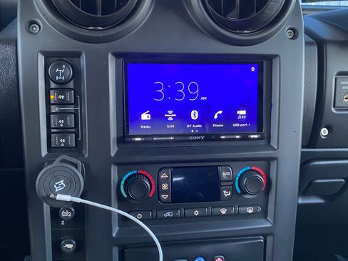 Used 2006 HUMMER H2 image 10