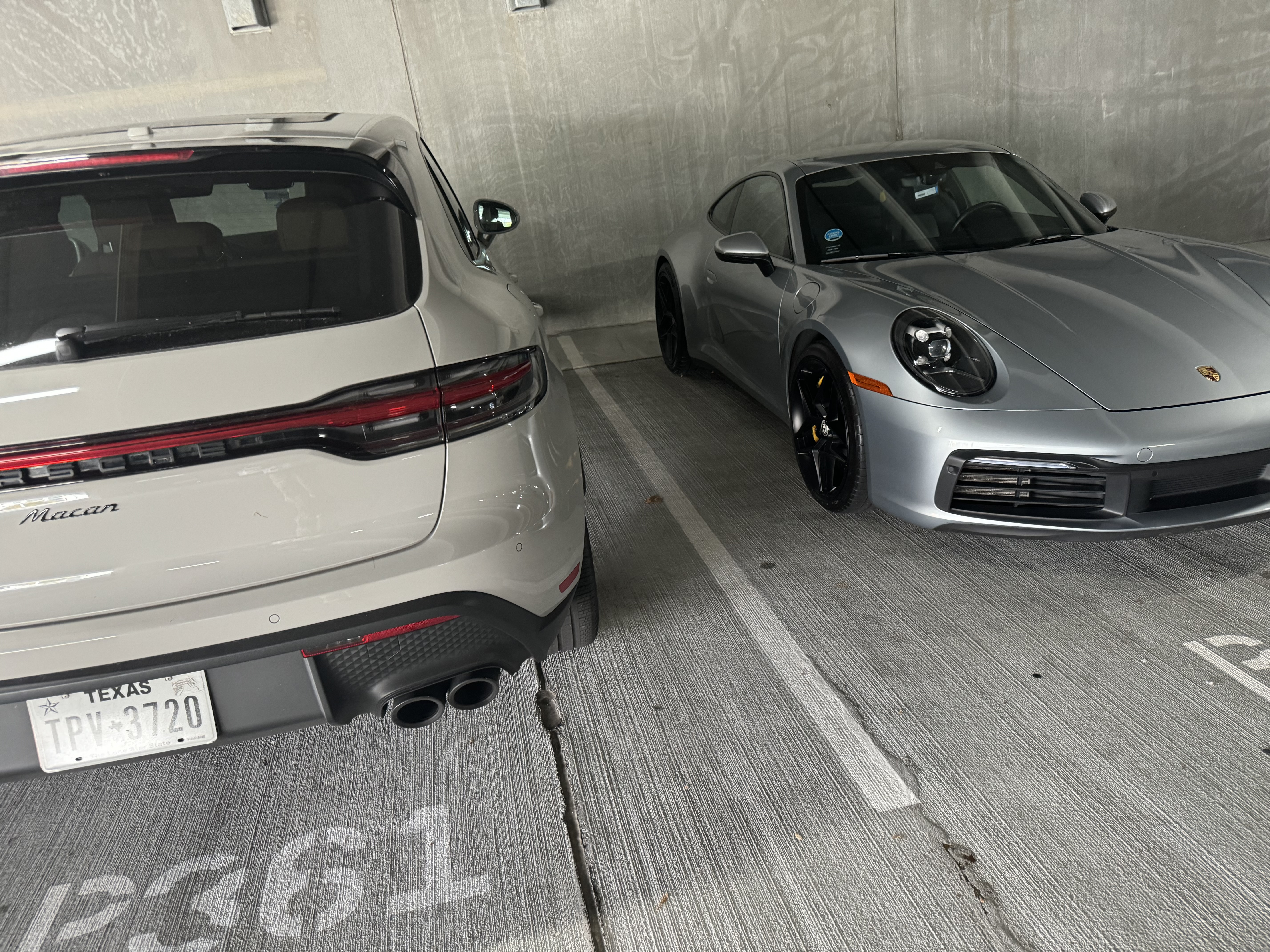 Used 2020 Porsche 911 Carrera S RWD image 12